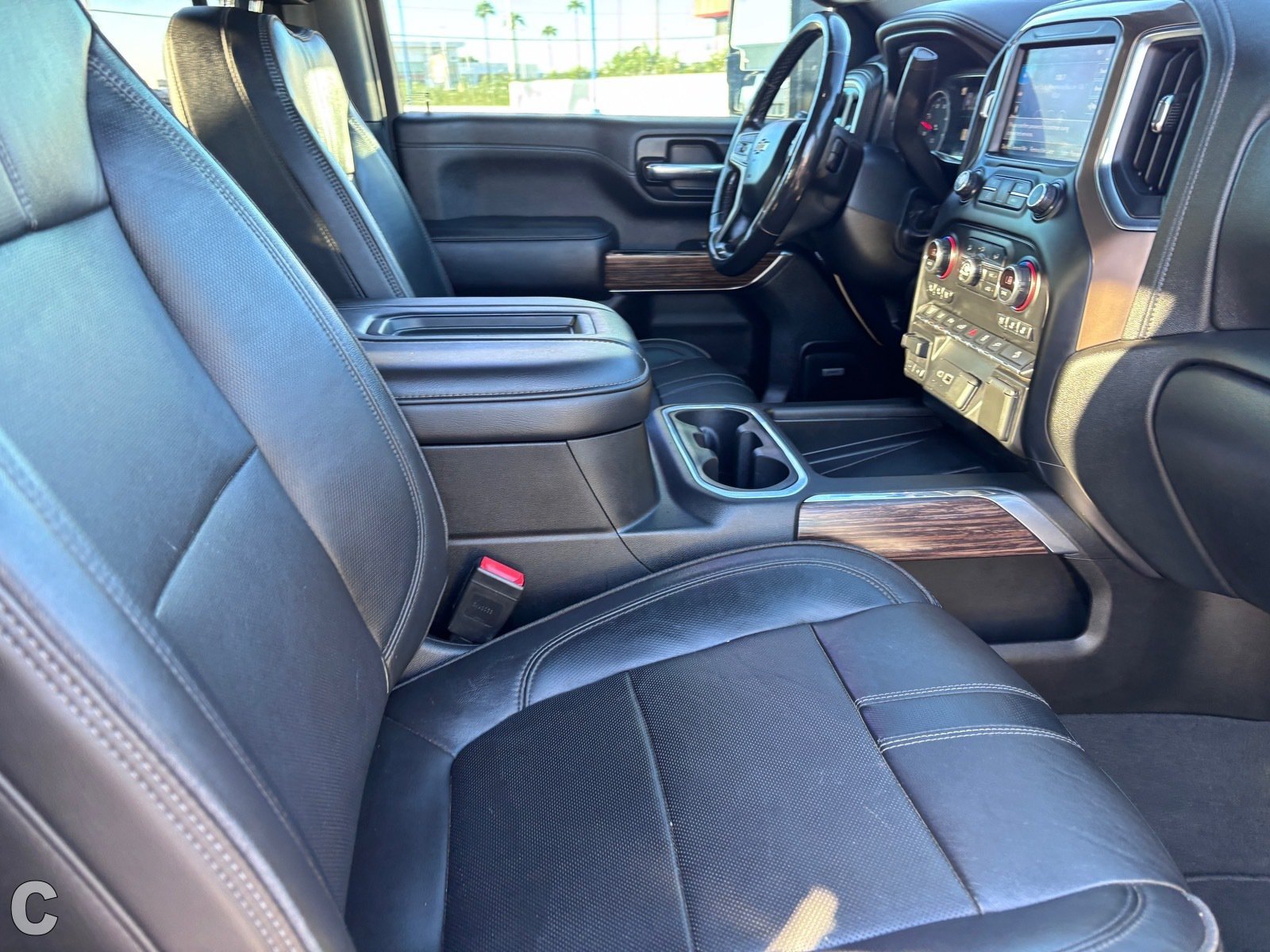 Certified 2020 Chevrolet Silverado 2500 High Country w/ Z71 Off-Road Package AWD/4WD image 12