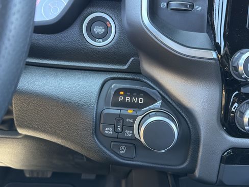 New 2026 RAM 1500 Express AWD/4WD image 21