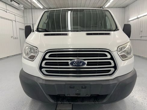 Used 2015 Ford Transit 350 XLT image 10
