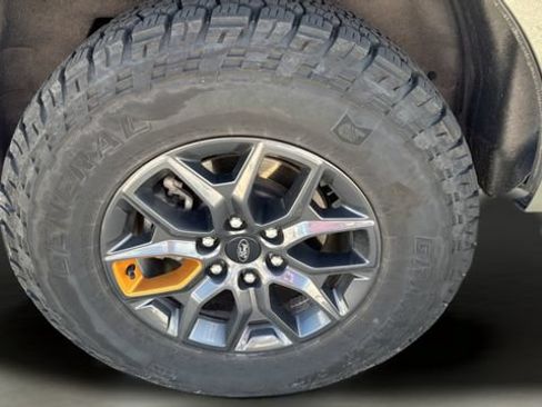 Used 2025 Ford Expedition Tremor AWD/4WD image 30