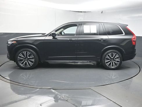 Used 2020 Volvo XC90 T5 Momentum w/ Protection Package Premier FWD image 5