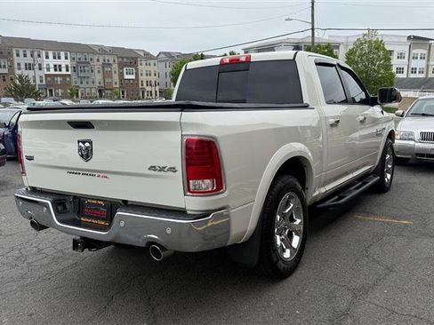 Used 2017 RAM 1500 Laramie w/ Convenience Group AWD/4WD image 16