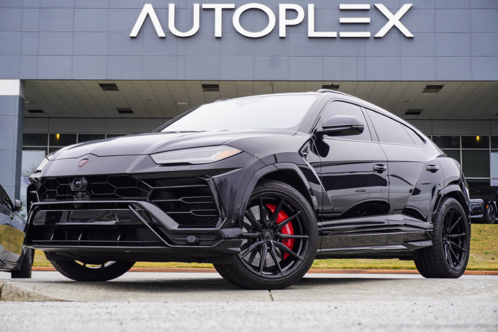 Used 2019 Lamborghini Urus AWD/4WD image 1