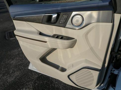 New 2026 Buick Enclave Avenir w/ Super Cruise Package image 13