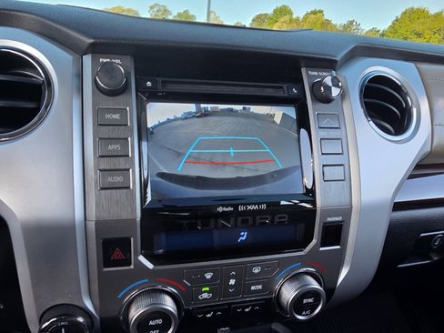 Used 2017 Toyota Tundra Limited image 18