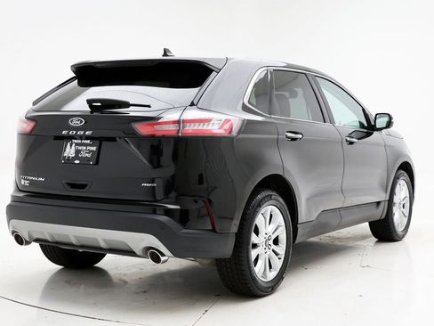 Used 2023 Ford Edge Titanium image 8
