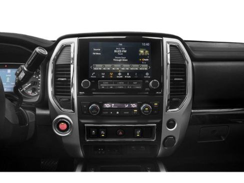 Used 2020 Nissan Titan SV w/ SV Convenience Package AWD/4WD image 13