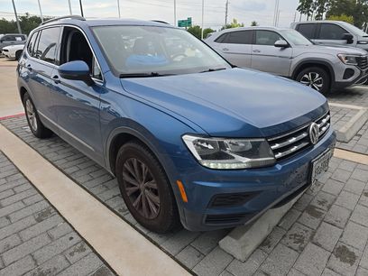 Used 2018 Volkswagen Tiguan SE
