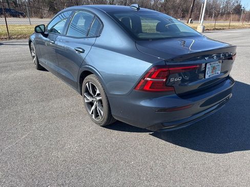 Used 2024 Volvo S60 B5 Core image 5