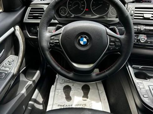 Used 2018 BMW 328d Sedan w/ Premium Package RWD image 24