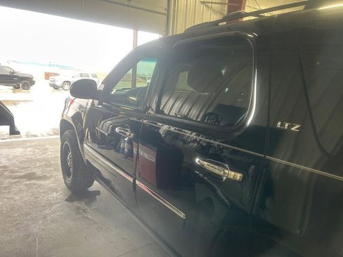 Used 2013 Chevrolet Tahoe LTZ image 8