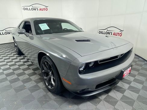 Used 2017 Dodge Challenger SXT Plus image 10