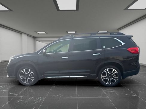Used 2023 Subaru Ascent Touring AWD/4WD image 9