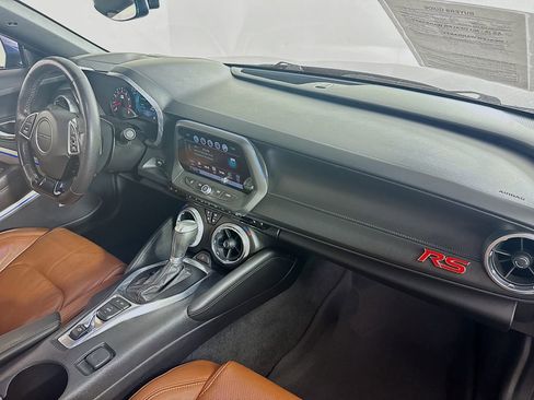 Used 2016 Chevrolet Camaro LT RWD image 27