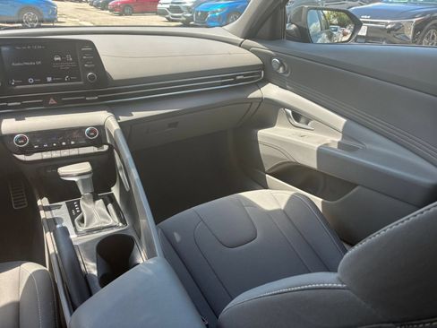 Used 2026 Hyundai Elantra Sport FWD image 30