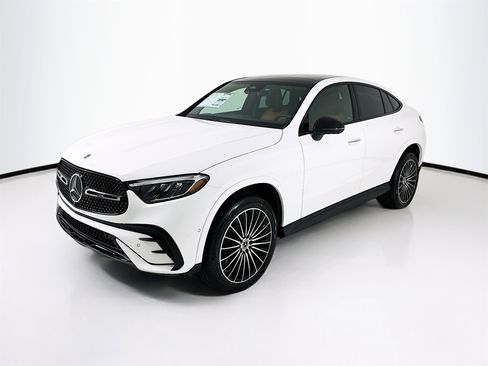 New 2026 Mercedes-Benz GLC 300 4MATIC image 3