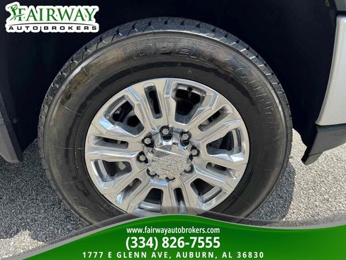 Used 2021 GMC Sierra 2500 Denali w/ Denali Ultimate Package AWD/4WD image 35