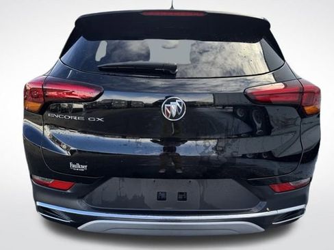 Used 2023 Buick Encore GX Essence w/ Experience Buick Package image 5