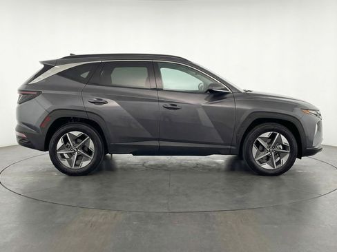 Used 2025 Hyundai Tucson SEL image 11