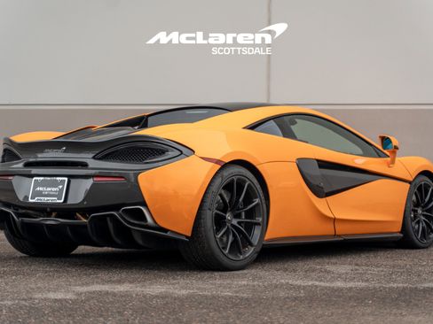 Used 2019 McLaren 570S Coupe image 7