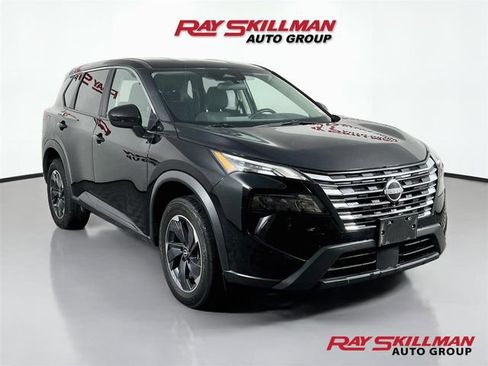 Used 2025 Nissan Rogue SV FWD image 1