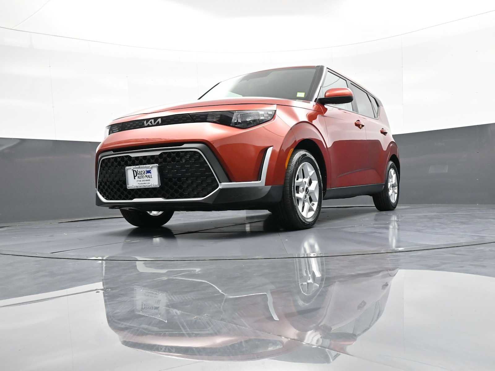 Certified 2023 Kia Soul LX w/ Option Group 015 FWD image 25