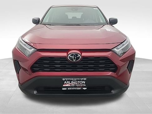 Used 2023 Toyota RAV4 LE image 10