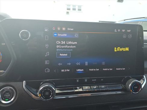 Used 2025 Chevrolet Colorado W/T image 16