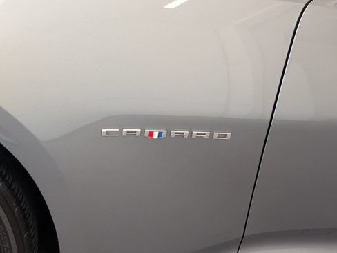 Certified 2021 Chevrolet Camaro LT RWD image 5