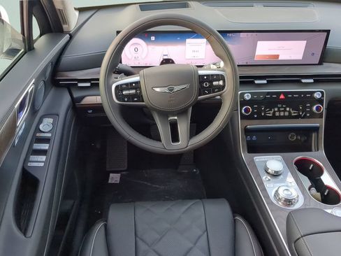 Used 2025 Genesis GV80 3.5T Prestige AWD/4WD image 12