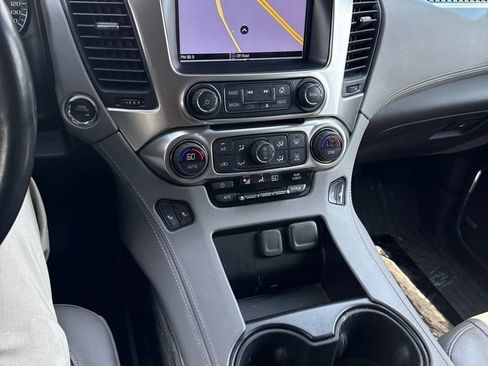 Used 2019 Chevrolet Tahoe LT w/ Luxury Package AWD/4WD image 14