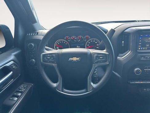 Used 2022 Chevrolet Silverado 1500 Custom w/ Safety Confidence Package image 14