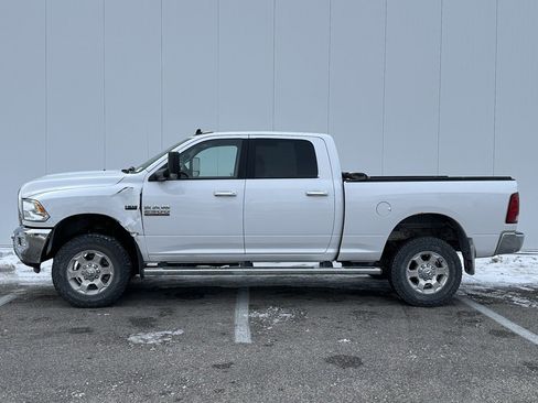 Used 2018 RAM 2500 Big Horn image 2