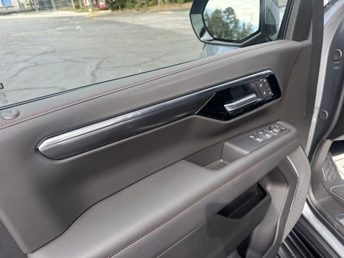 New 2026 Chevrolet Tahoe RST image 17