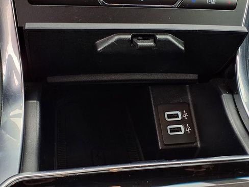 Used 2020 Ford Edge Titanium w/ Equipment Group 301A image 11