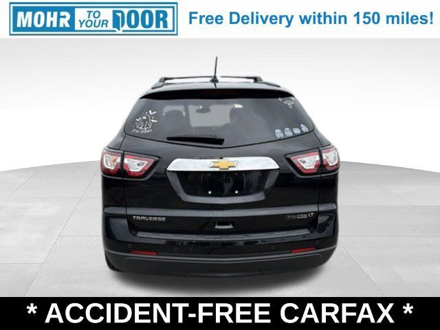 Used 2017 Chevrolet Traverse LT w/ Style and Technology Package FWD image 4