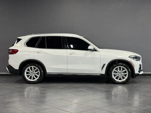 Used 2019 BMW X5 xDrive40i w/ Premium Package 2 AWD/4WD image 5