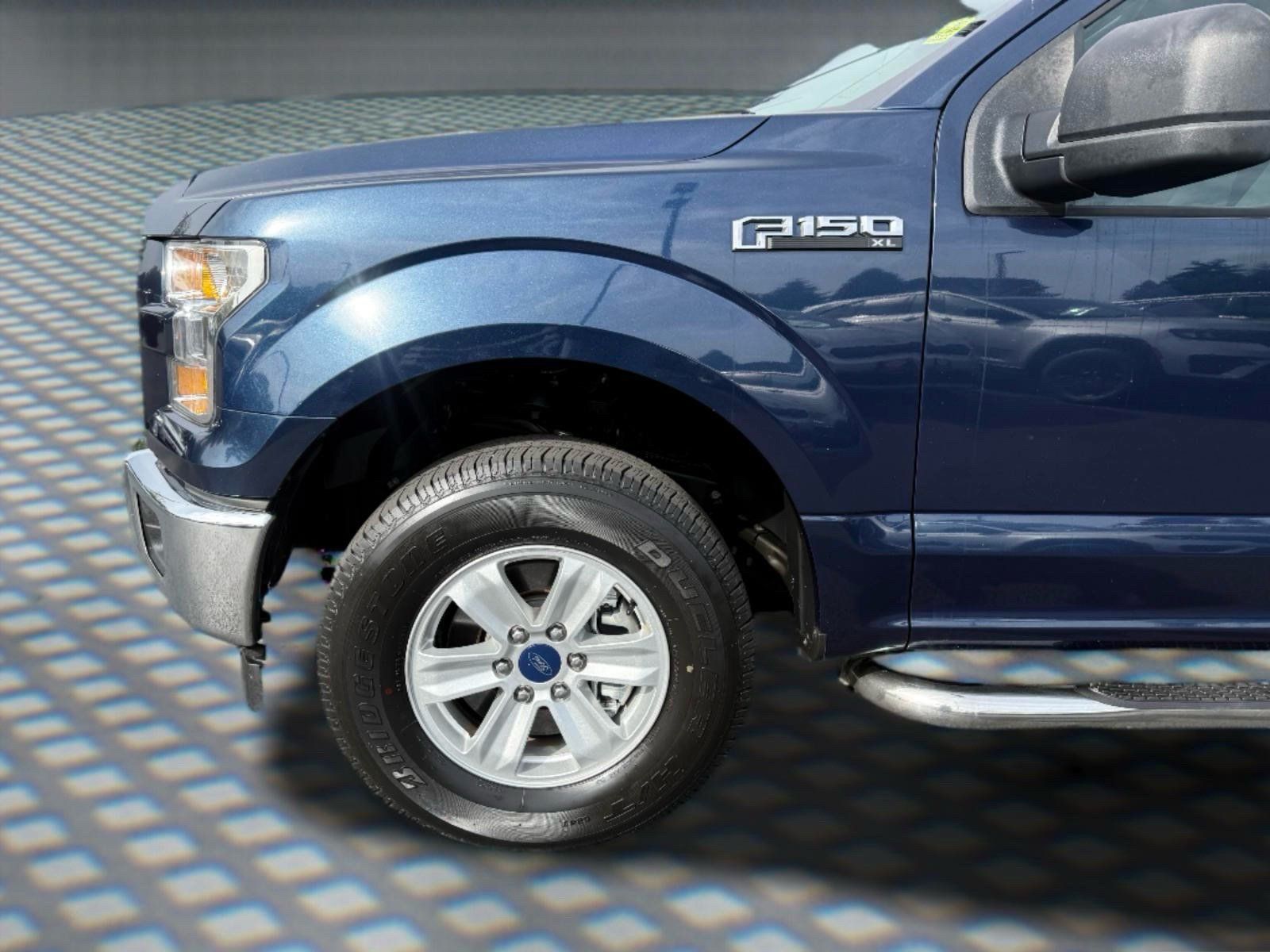 Used 2017 Ford F150 XL w/ Equipment Group 101A Mid AWD/4WD image 15