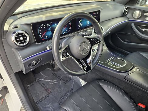 Used 2022 Mercedes-Benz E 350 Sedan image 18