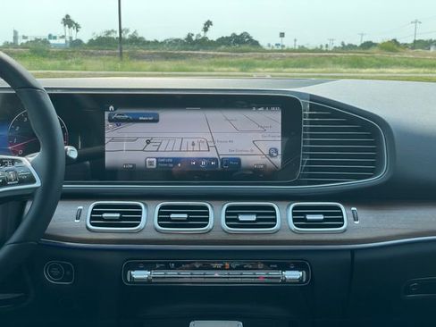 New 2025 Mercedes-Benz GLE 350 4MATIC image 4