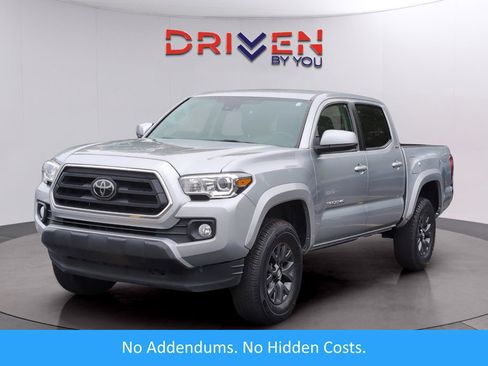 Used 2023 Toyota Tacoma SR5 AWD/4WD image 1