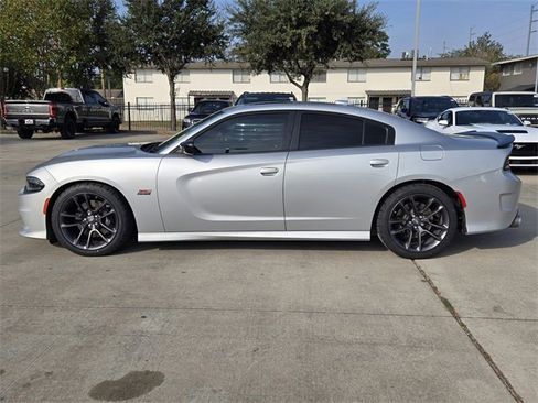 Used 2023 Dodge Charger Scat Pack w/ Technology Group image 4