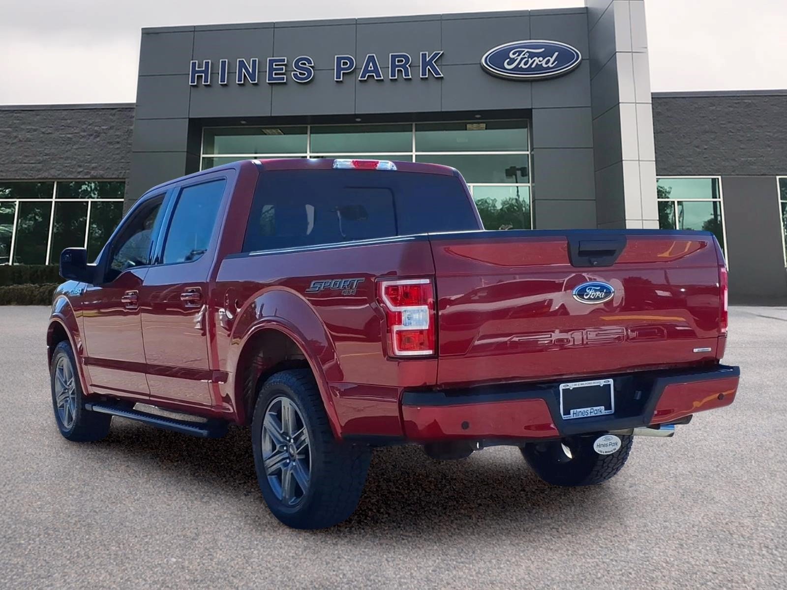 Used 2020 Ford F150 XLT w/ Equipment Group 302A Luxury AWD/4WD image 5