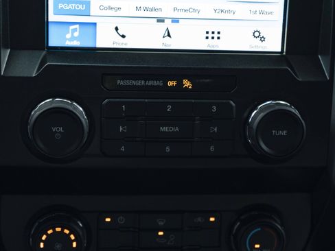 Used 2019 Ford F150 XLT w/ Equipment Group 302A Luxury RWD image 29