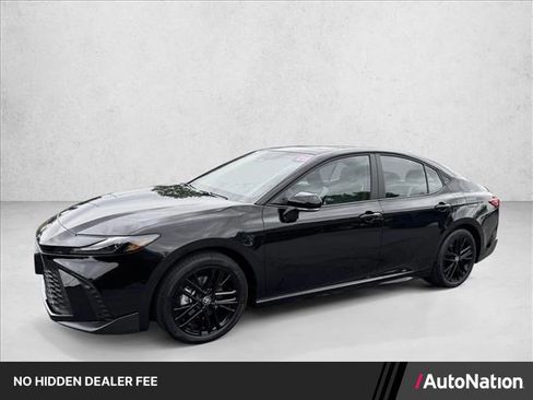 Used 2026 Toyota Camry SE w/ Multimedia Upgrade Package AWD/4WD image 1