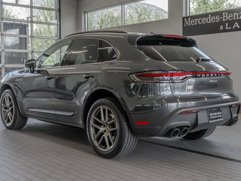 Used 2023 Porsche Macan AWD/4WD image 13