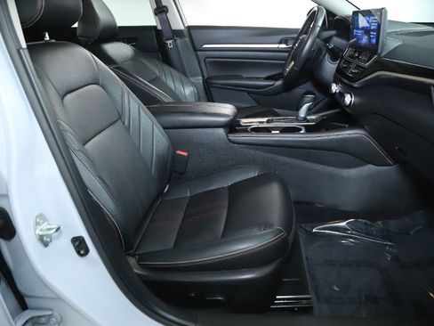 Certified 2024 Nissan Altima 2.5 SR w/ SR Premium Package image 35