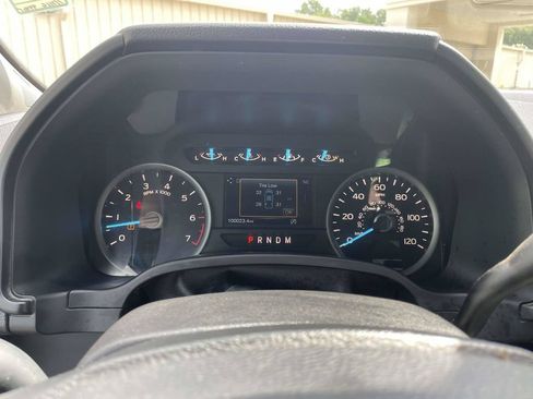 Used 2019 Ford F150 XLT w/ Equipment Group 302A Luxury AWD/4WD image 30