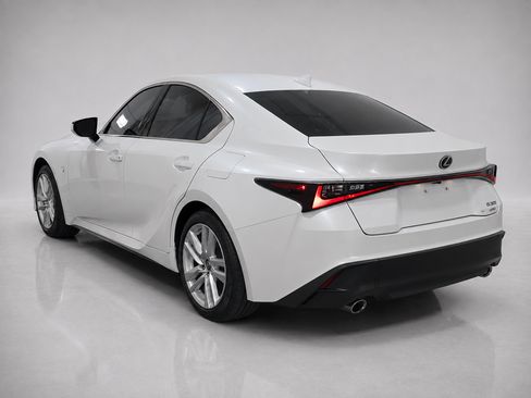 Used 2023 Lexus IS 300 AWD w/ Comfort Package image 4