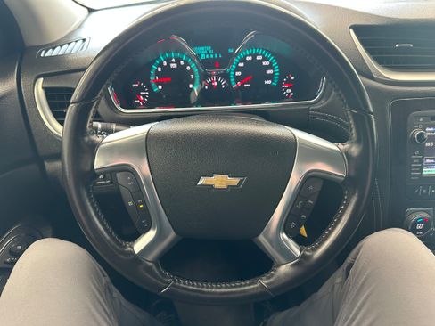 Used 2017 Chevrolet Traverse LT w/ Graphite Special Edition AWD/4WD image 21
